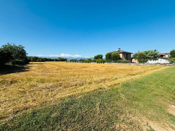 terreno edificabile in vendita ad Udine in zona Beivars