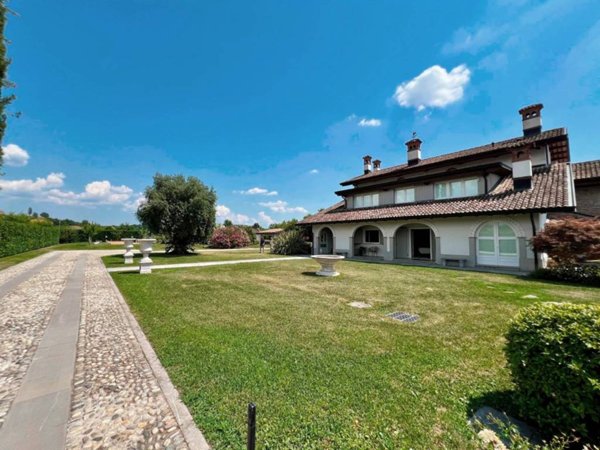 casa indipendente in vendita ad Udine