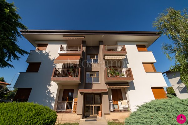 appartamento in vendita ad Udine in zona Vât