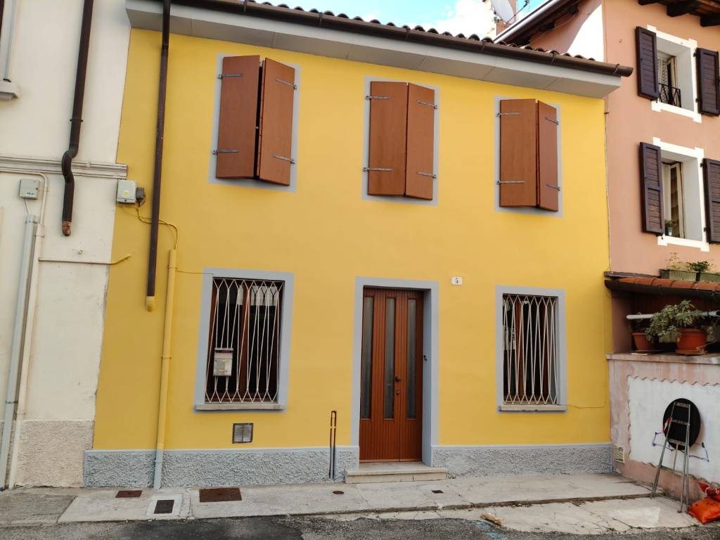 casa indipendente in vendita ad Udine