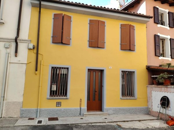 casa indipendente in vendita ad Udine in zona Centro Storico