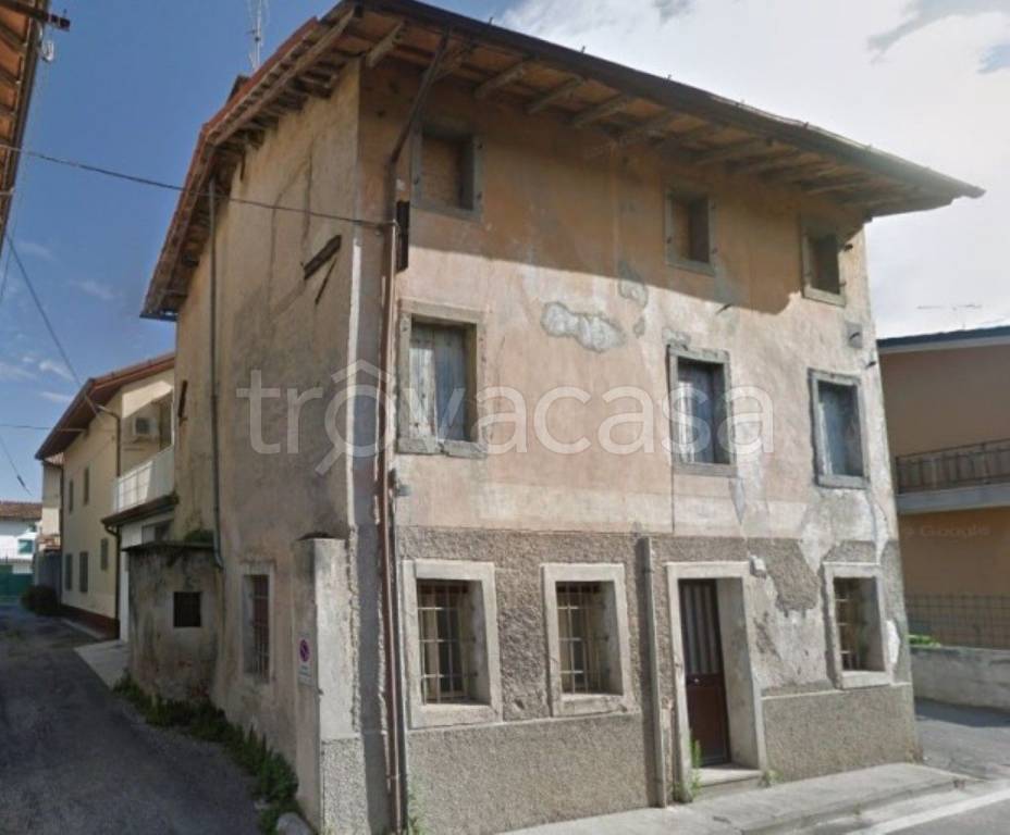 appartamento in vendita ad Udine in zona Godia