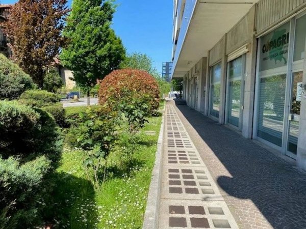 negozio in vendita ad Udine