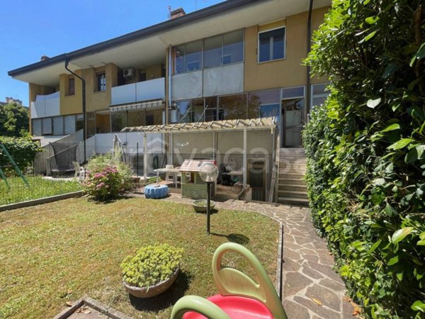 casa indipendente in vendita ad Udine