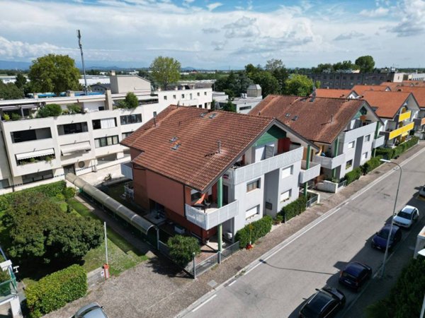 appartamento in vendita ad Udine in zona Paparotti