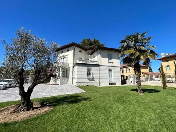 casa indipendente in vendita ad Udine in zona Centro Storico