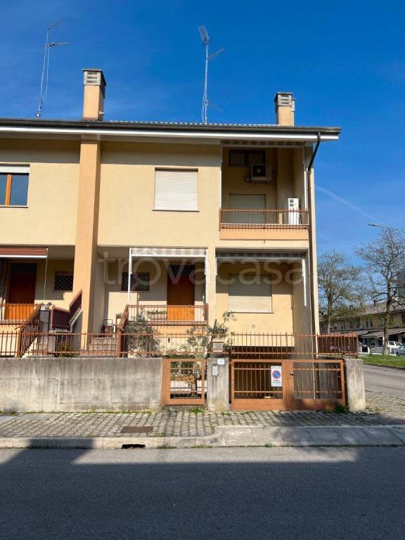 casa indipendente in vendita ad Udine
