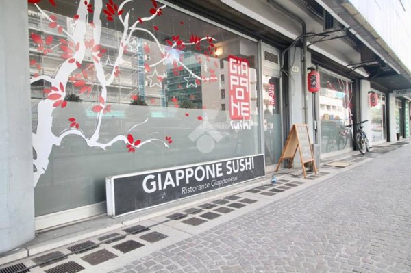 negozio in vendita ad Udine