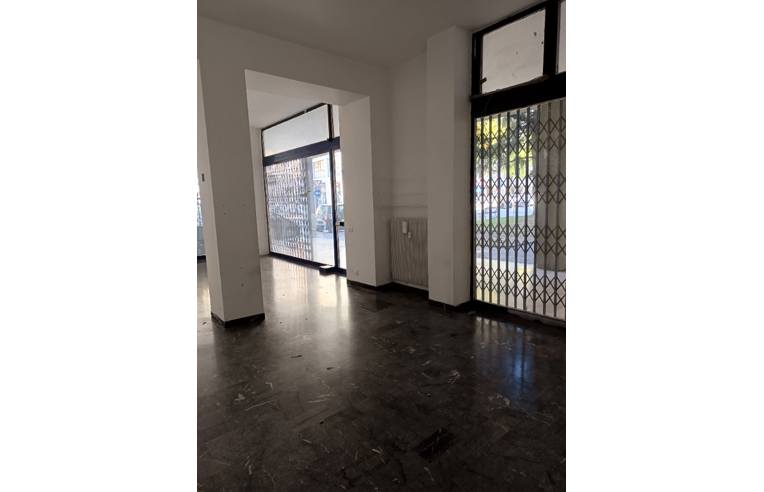 negozio in vendita ad Udine