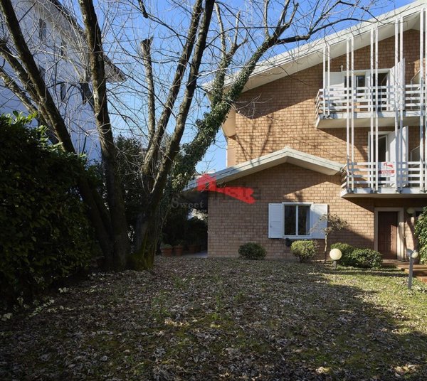 casa indipendente in vendita ad Udine in zona Centro Storico