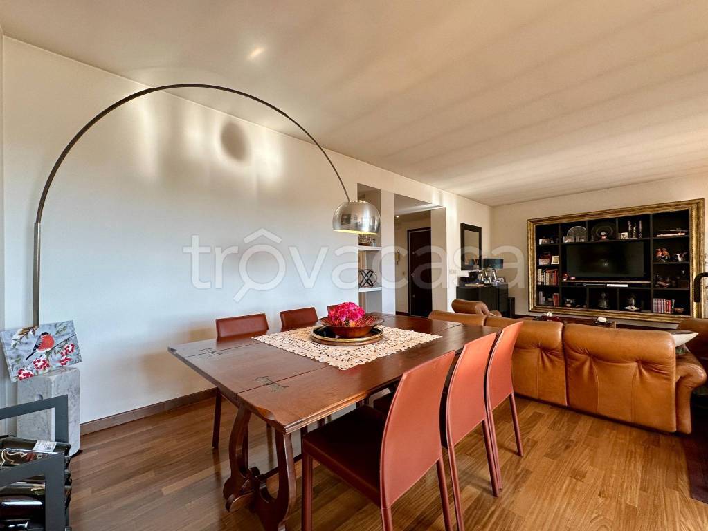 appartamento in vendita ad Udine in zona Centro Storico