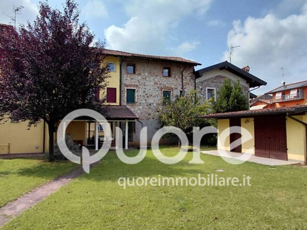 casa indipendente in vendita ad Udine in zona Cormor