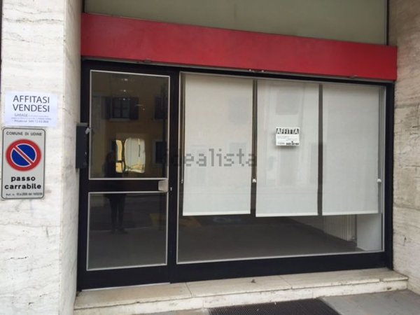 negozio in vendita ad Udine in zona Centro Storico