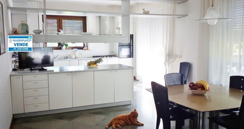 casa indipendente in vendita ad Udine in zona Centro Storico