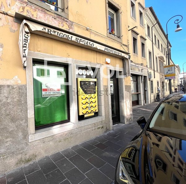 negozio in vendita ad Udine