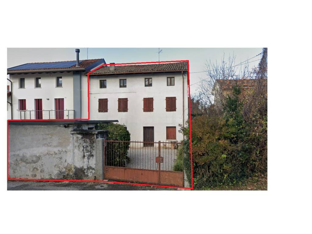 casa indipendente in vendita ad Udine in zona Rizzi