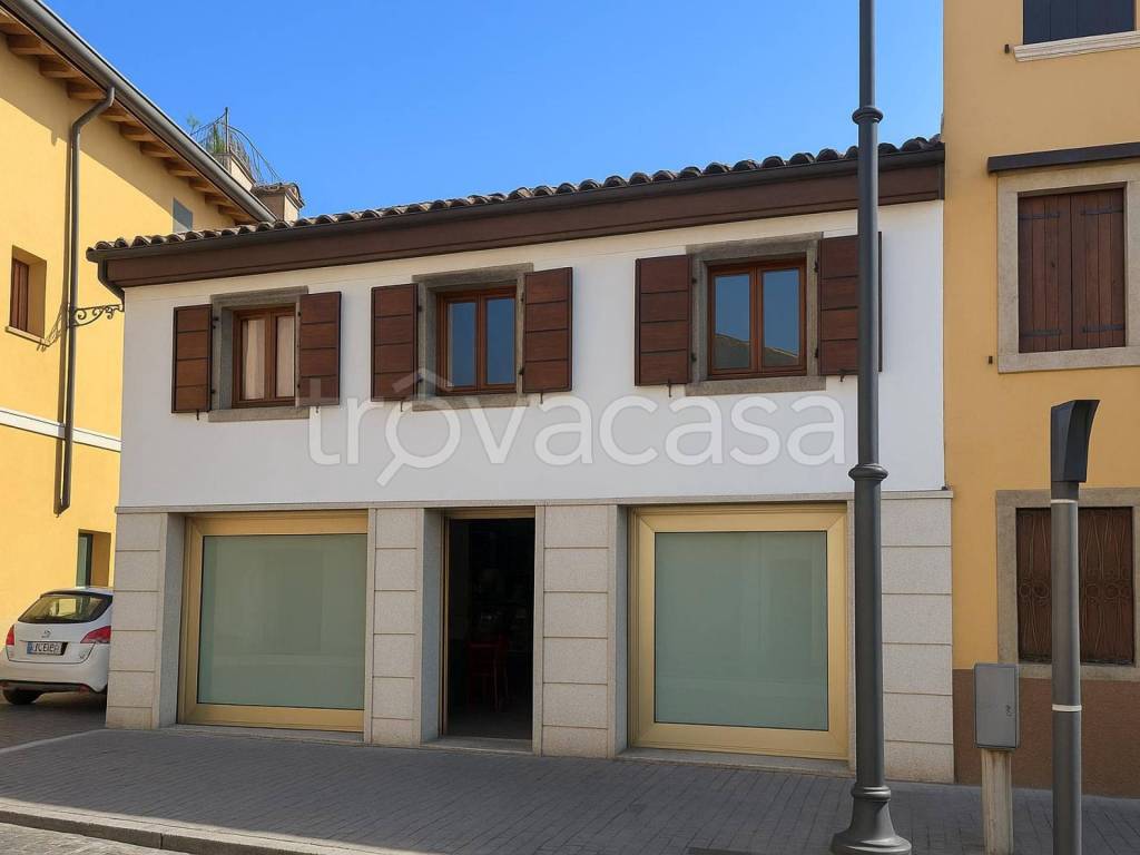 appartamento in vendita ad Udine in zona Centro Storico