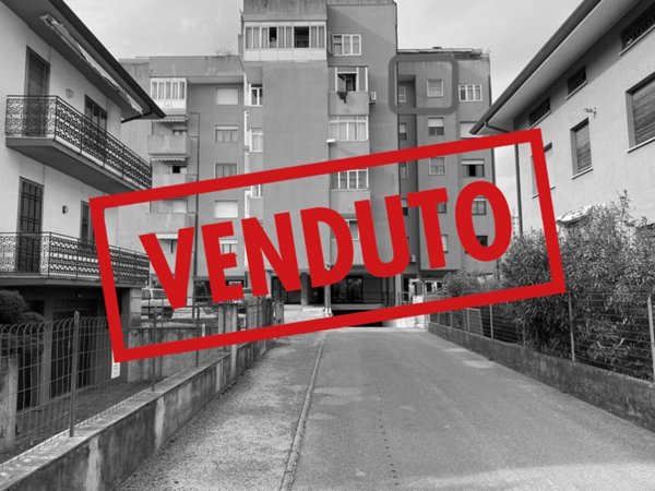 appartamento in vendita ad Udine in zona Paparotti