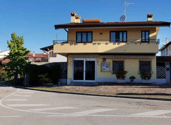 casa indipendente in vendita ad Udine