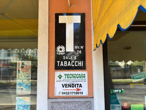 negozio in vendita ad Udine