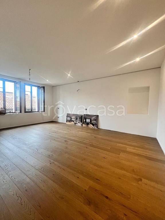 appartamento in vendita ad Udine in zona Centro Storico