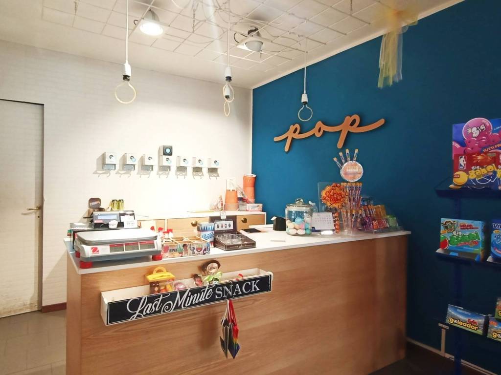 negozio in vendita ad Udine in zona Centro Storico