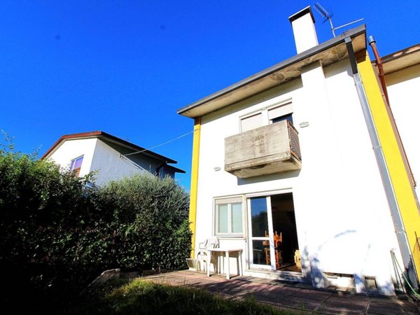 casa indipendente in vendita ad Udine
