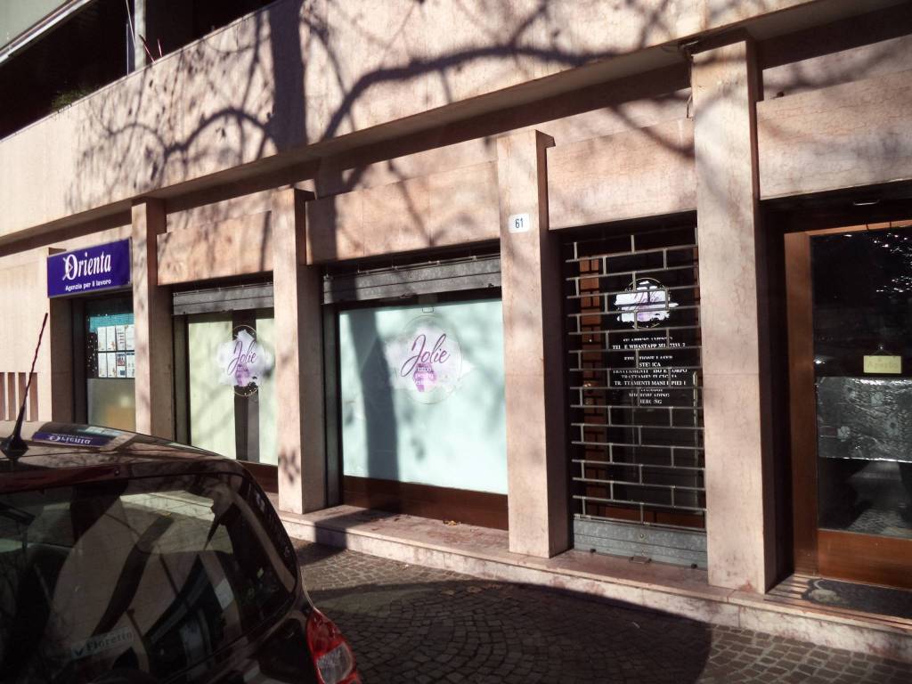 negozio in vendita ad Udine in zona San Rocco