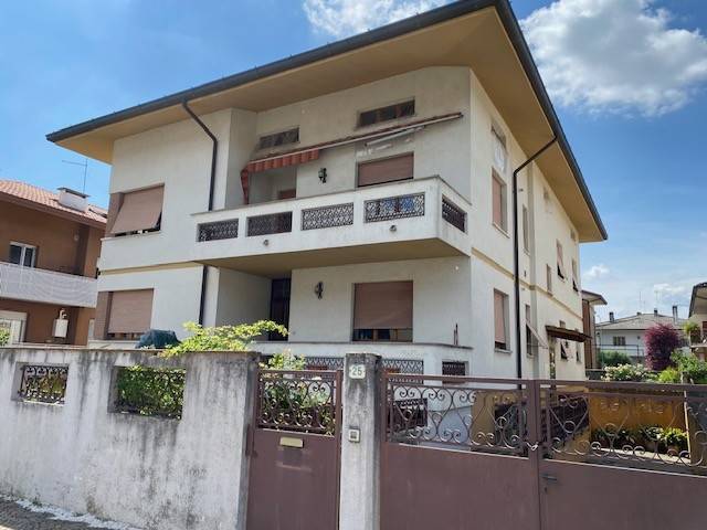 casa indipendente in vendita ad Udine