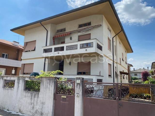 casa indipendente in vendita ad Udine