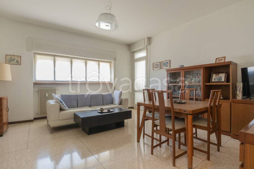 appartamento in vendita ad Udine in zona Rizzi