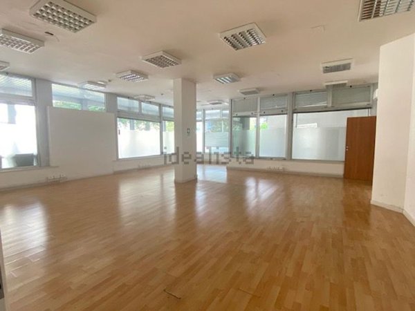 ufficio in vendita ad Udine