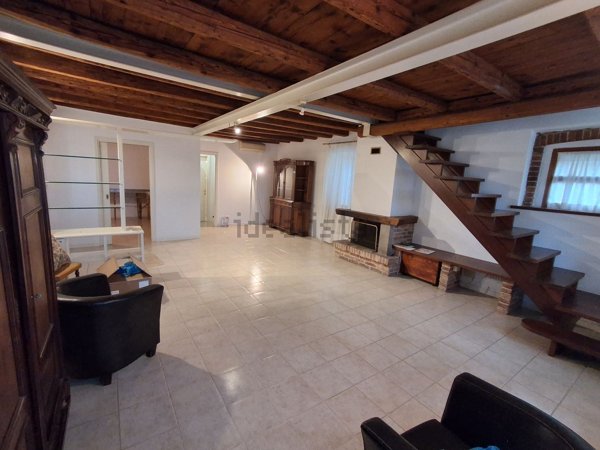 casa indipendente in vendita ad Udine in zona Baldasseria