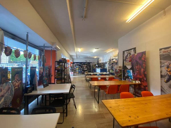 negozio in vendita ad Udine