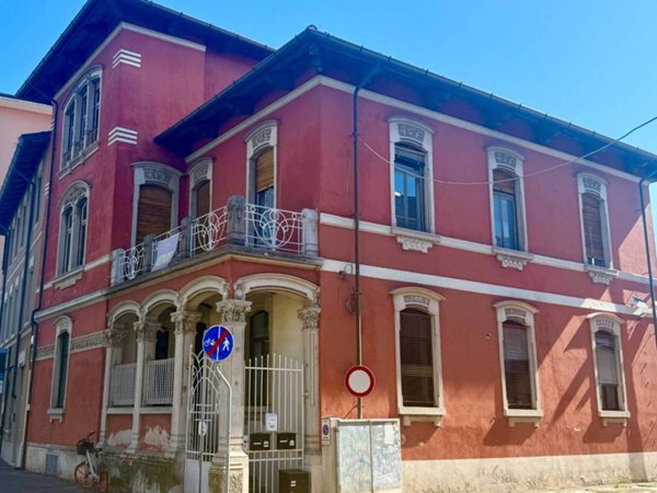 casa indipendente in vendita ad Udine in zona Centro Storico