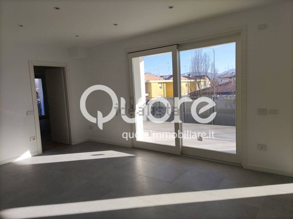 appartamento in vendita ad Udine in zona Vât