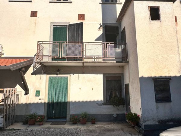 casa indipendente in vendita ad Udine in zona Godia