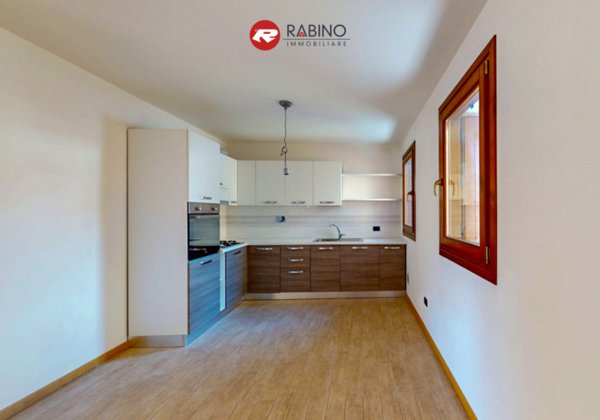 appartamento in vendita ad Udine in zona Rizzi