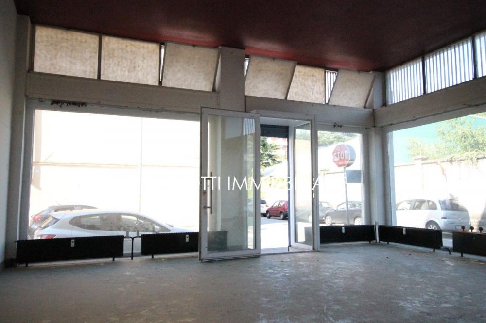 ufficio in vendita ad Udine