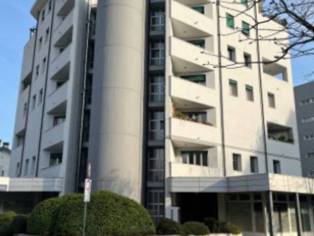 ufficio in vendita ad Udine in zona Centro Storico