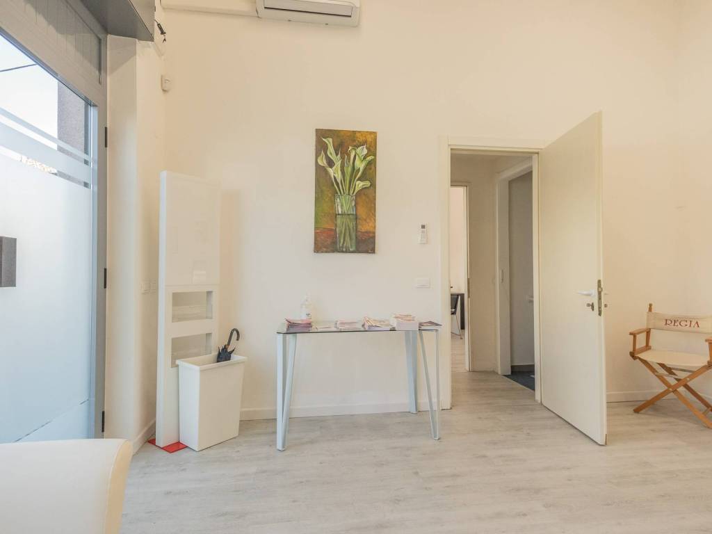 negozio in vendita ad Udine