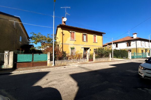 casa indipendente in vendita ad Udine