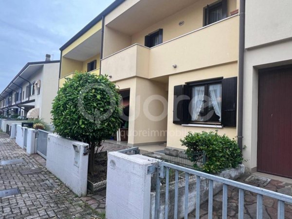 casa indipendente in vendita ad Udine in zona San Domenico