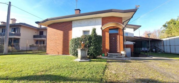 casa indipendente in vendita ad Udine