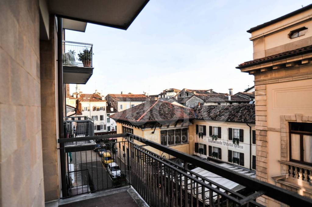 appartamento in vendita ad Udine in zona Centro Storico