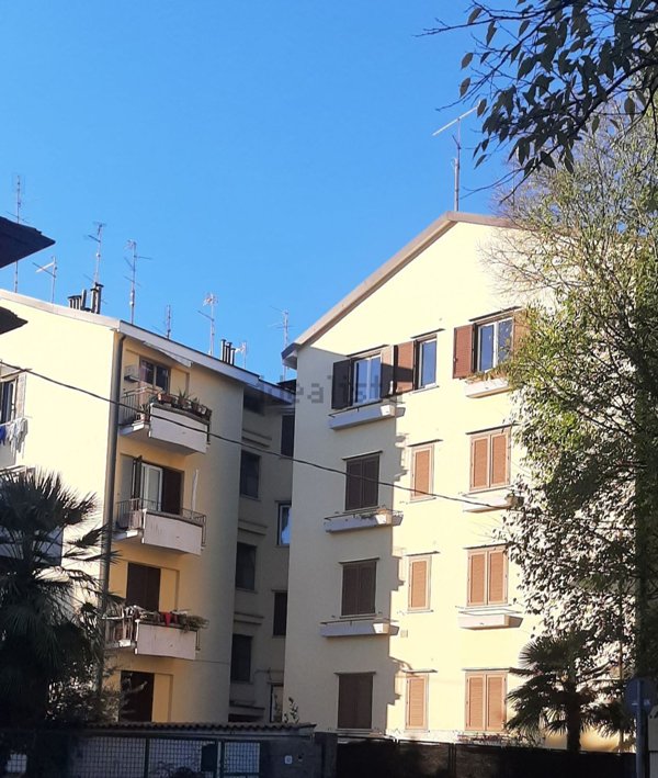 appartamento in vendita ad Udine in zona Vât
