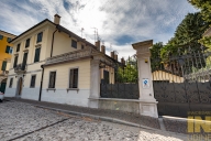casa indipendente in vendita ad Udine in zona Centro Storico