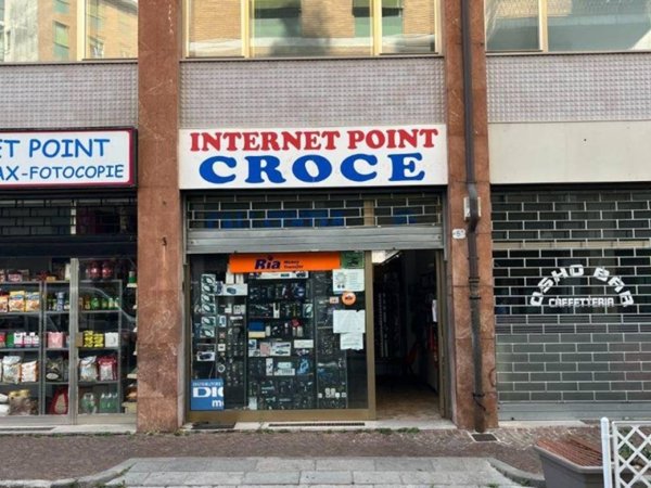 negozio in vendita ad Udine