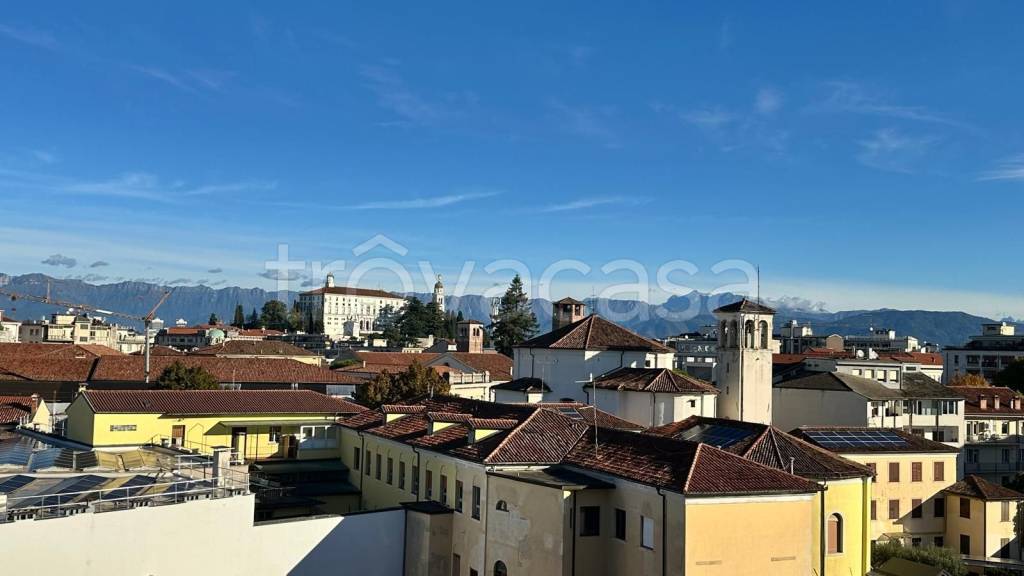 appartamento in vendita ad Udine in zona Centro Storico