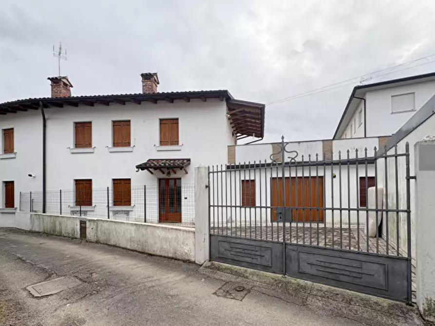 casa indipendente in vendita ad Udine in zona Cussignacco